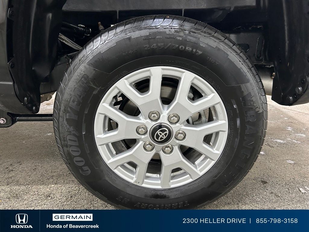 2025 Toyota Tacoma SR5