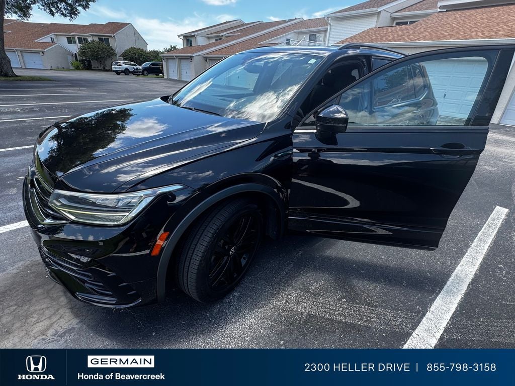 2022 Volkswagen Tiguan 2.0T SE R-Line Black