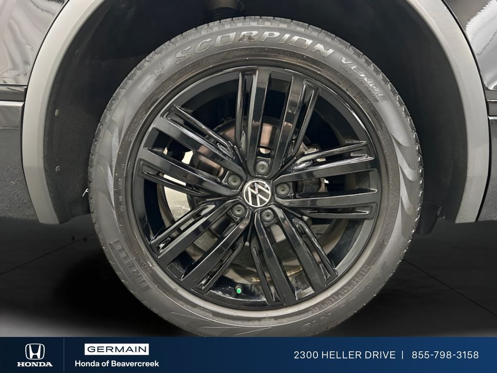 2022 Volkswagen Tiguan 2.0T SE R-Line Black