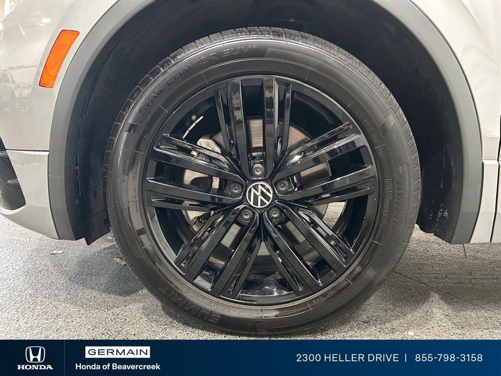 2022 Volkswagen Tiguan 2.0T SE R-Line Black