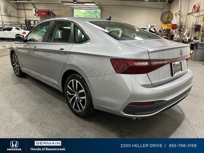 2025 Volkswagen Jetta 1.5T SE