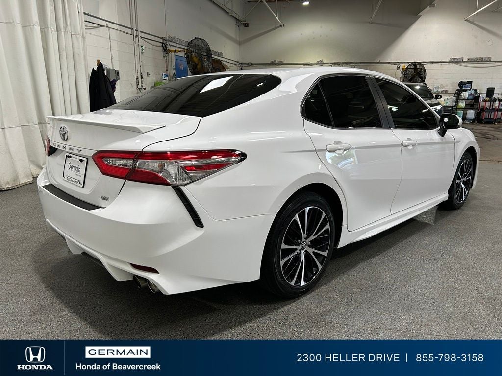 2018 Toyota Camry SE
