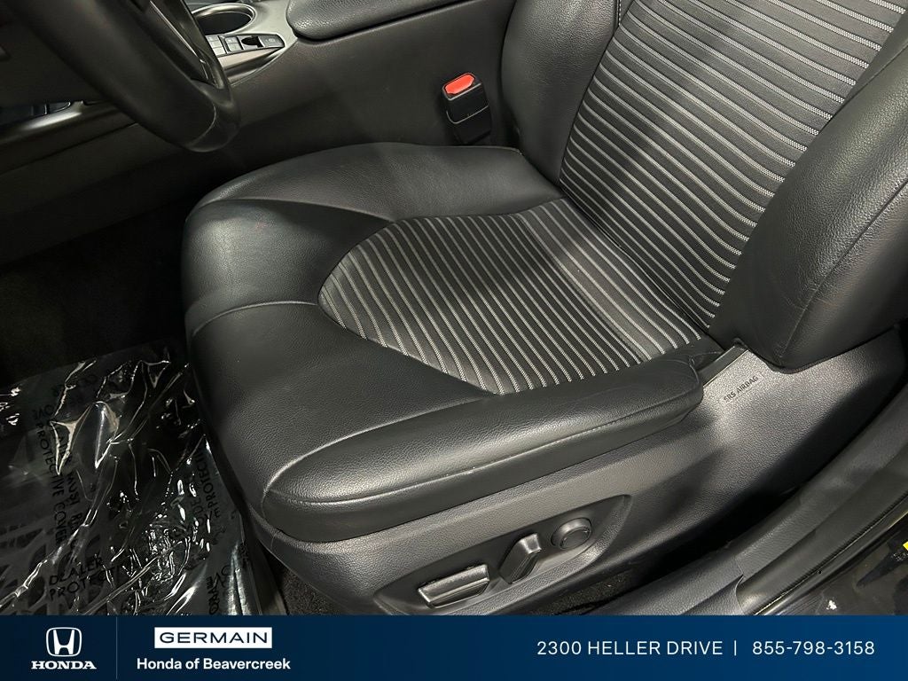 2023 Toyota Camry Hybrid SE