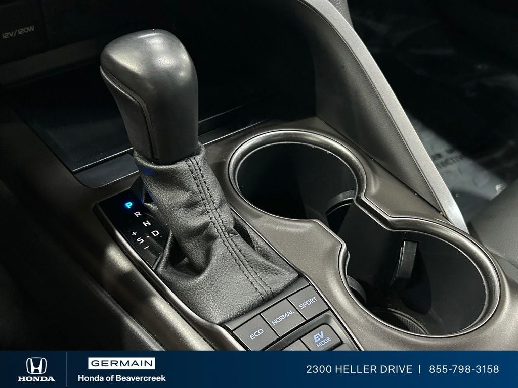 2023 Toyota Camry Hybrid SE