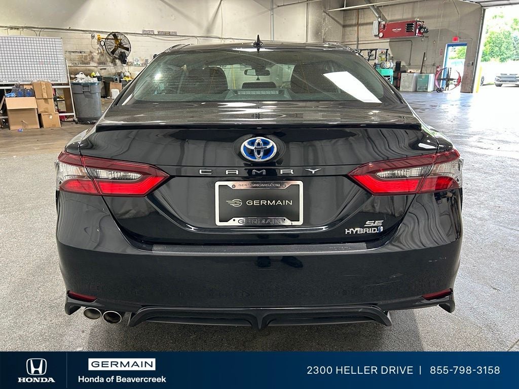 2023 Toyota Camry Hybrid SE