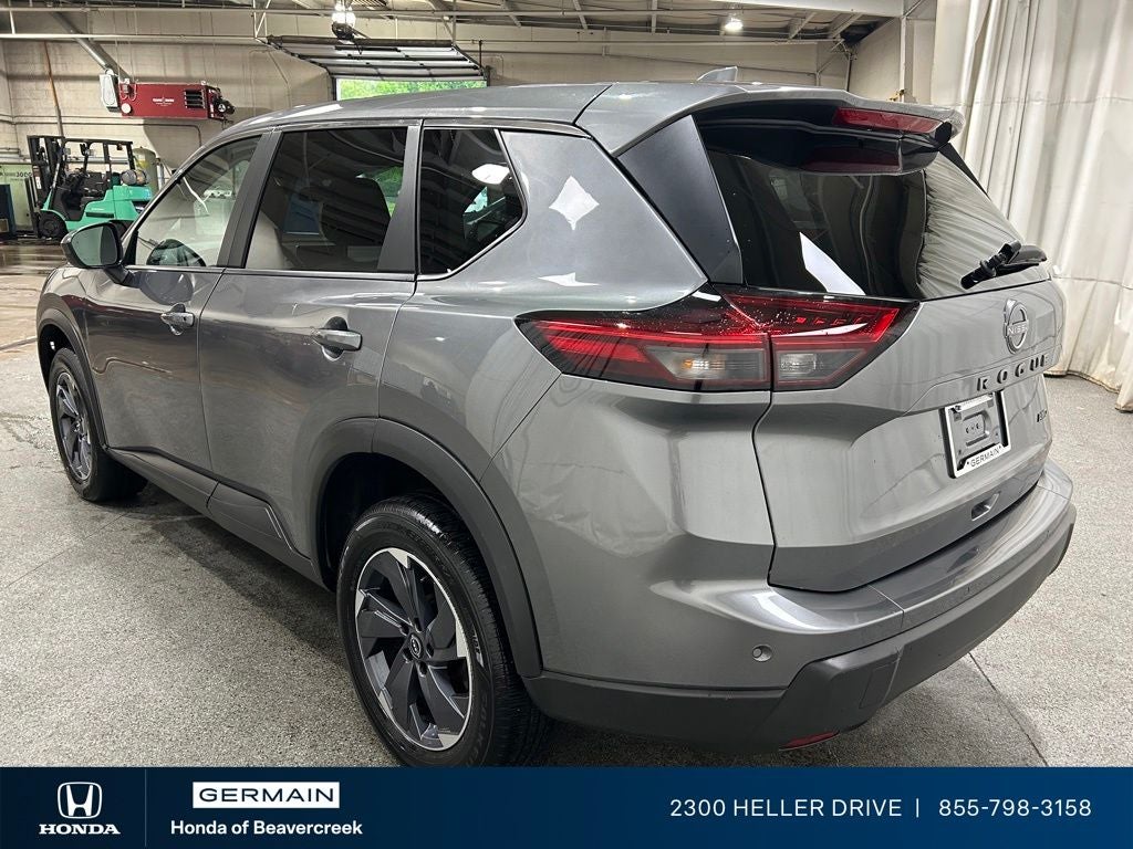 2025 Nissan Rogue SV
