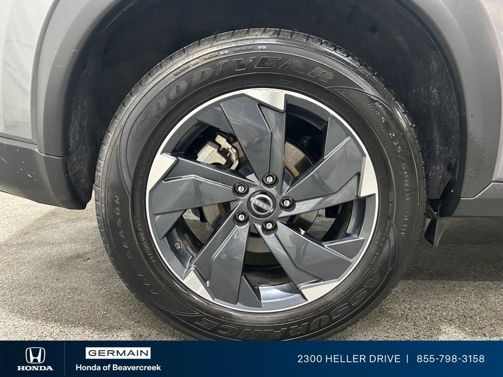 2024 Nissan Rogue SV