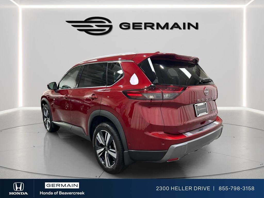 2025 Nissan Rogue SL