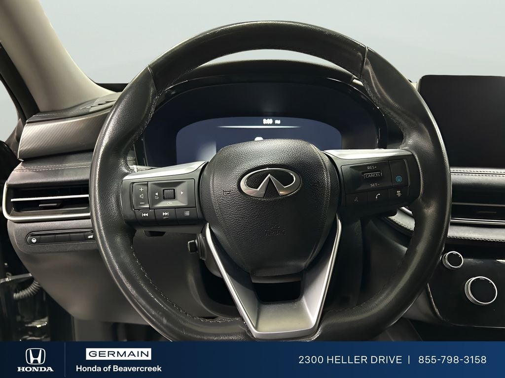 2023 INFINITI QX60 LUXE