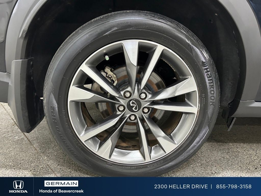 2023 INFINITI QX60 LUXE