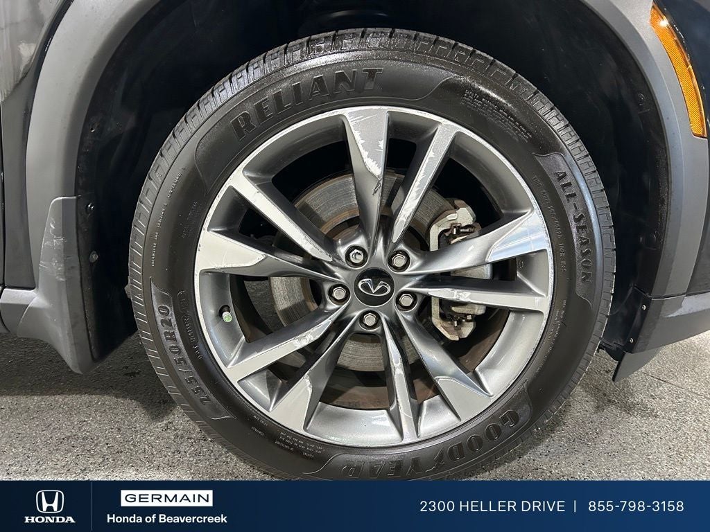 2023 INFINITI QX60 LUXE