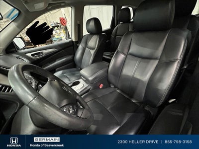 2017 Nissan Pathfinder SL