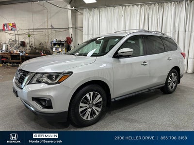 2017 Nissan Pathfinder SL