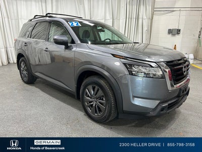 2022 Nissan Pathfinder SV