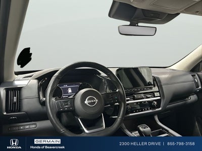 2025 Nissan Pathfinder SL