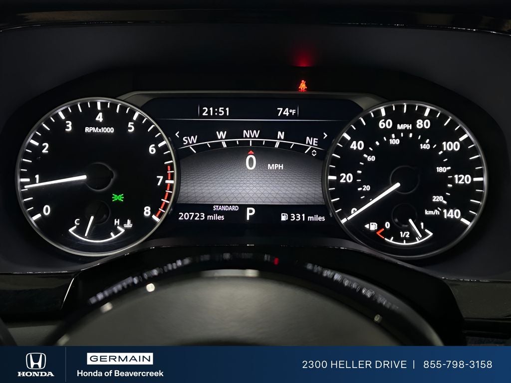 2025 Nissan Pathfinder SL