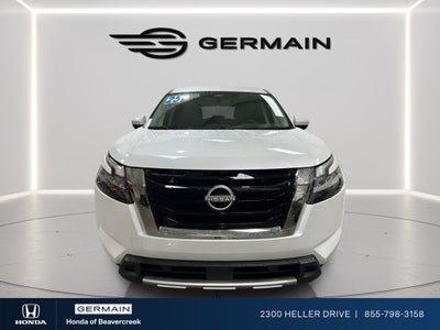 2025 Nissan Pathfinder SL
