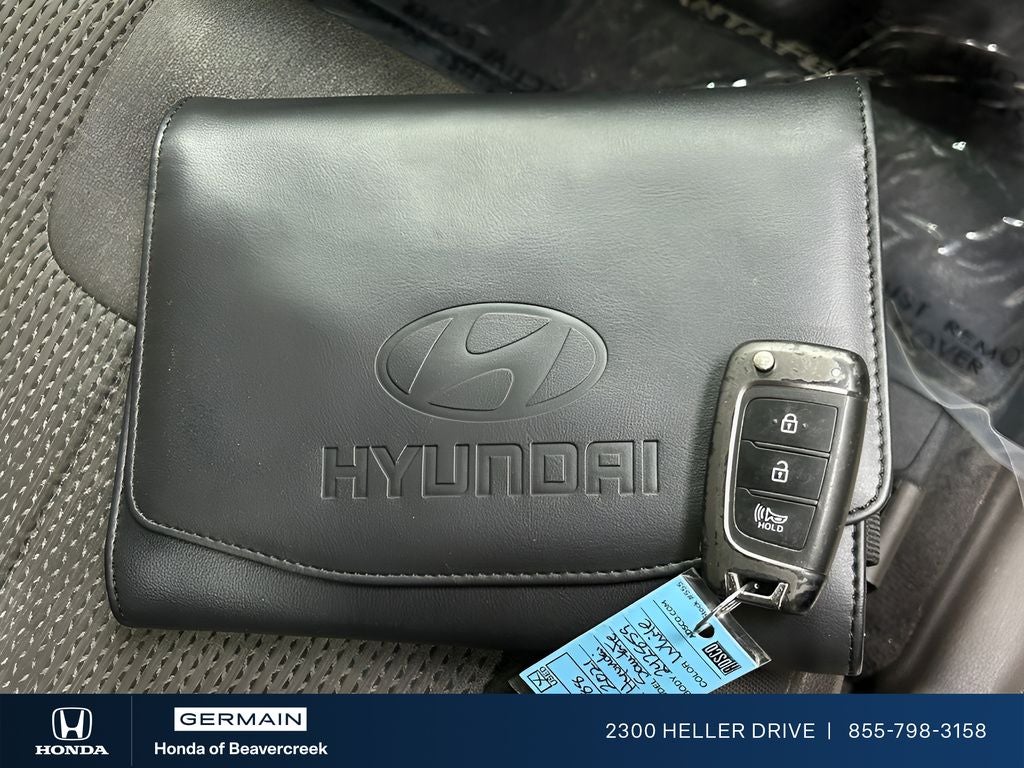 2020 Hyundai Santa Fe SE