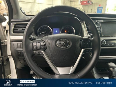 2016 Toyota Highlander LE Plus V6