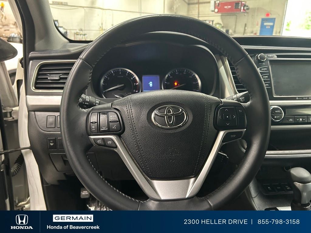 2016 Toyota Highlander LE Plus V6