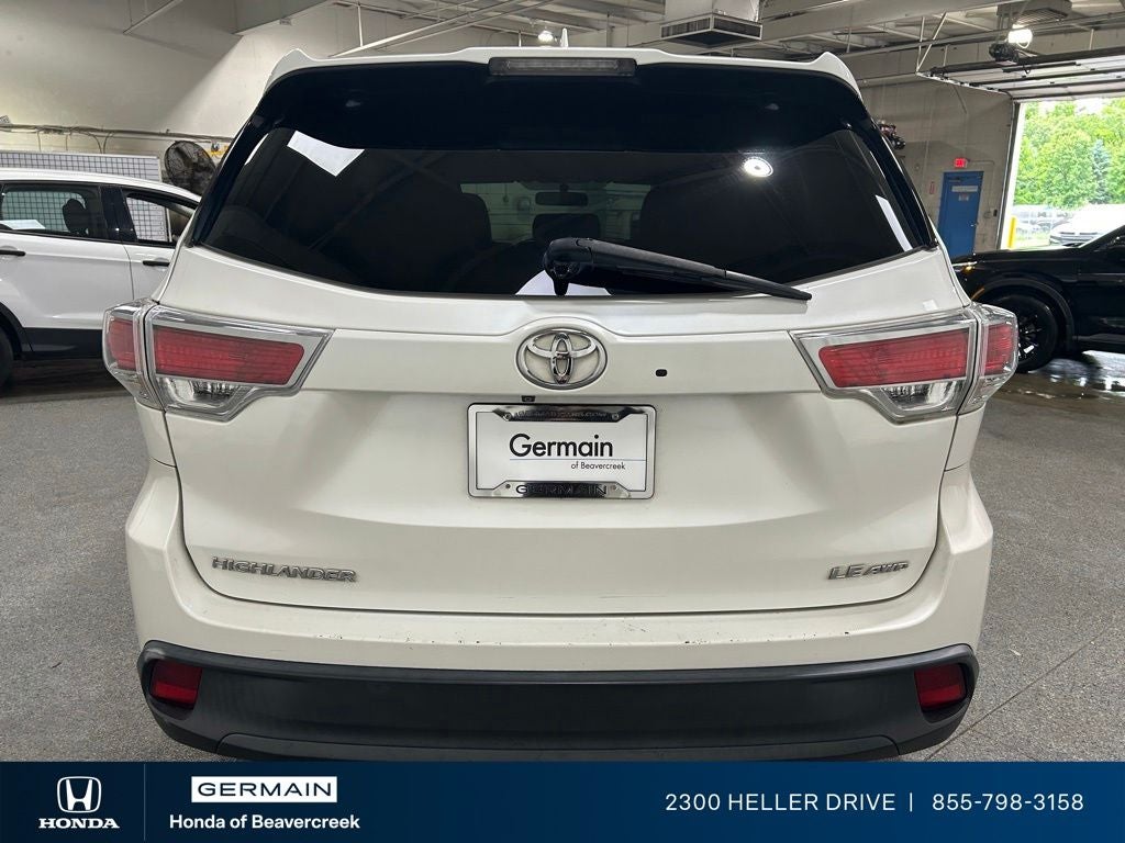 2016 Toyota Highlander LE Plus V6