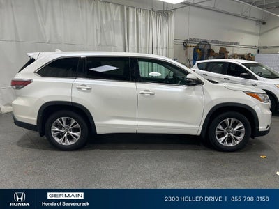2016 Toyota Highlander LE Plus V6