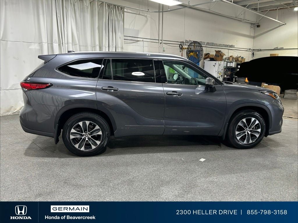 2020 Toyota Highlander XLE