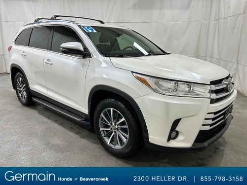 2019 Toyota Highlander SE