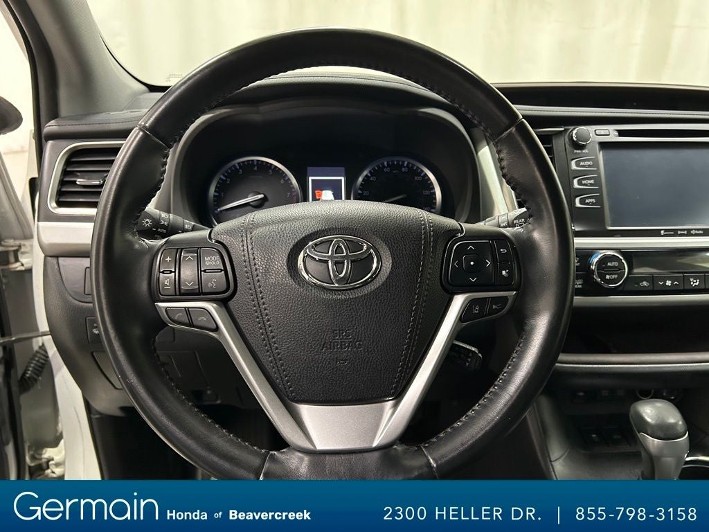 2019 Toyota Highlander SE