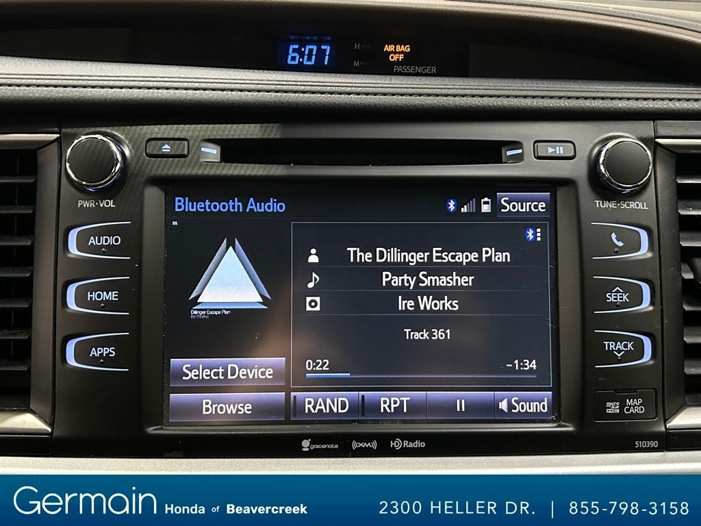 2019 Toyota Highlander SE