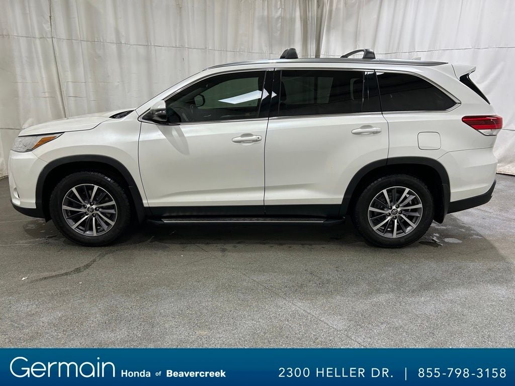 2019 Toyota Highlander SE