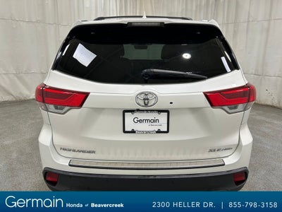 2019 Toyota Highlander SE