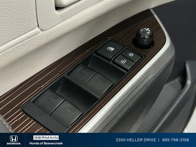 2021 Toyota Sienna LE 8 Passenger