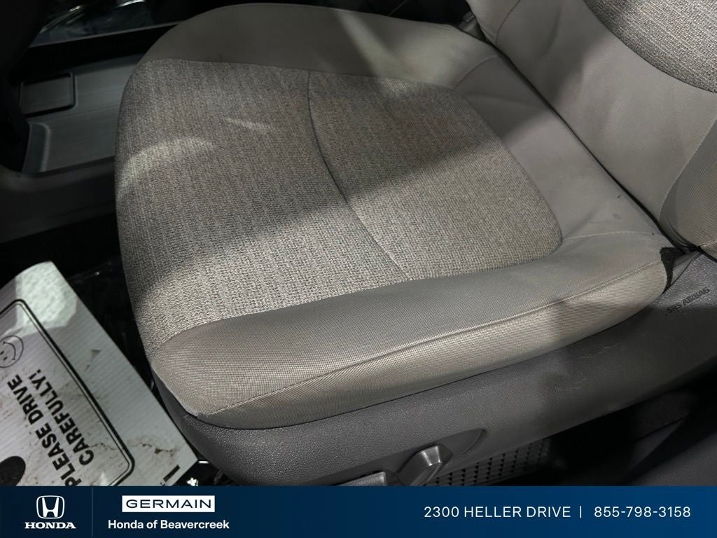 2021 Toyota Sienna LE 8 Passenger
