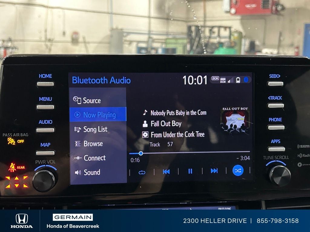 2022 Toyota Sienna LE 8 Passenger