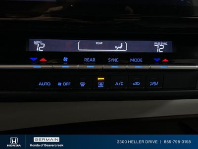 2022 Toyota Sienna LE 8 Passenger