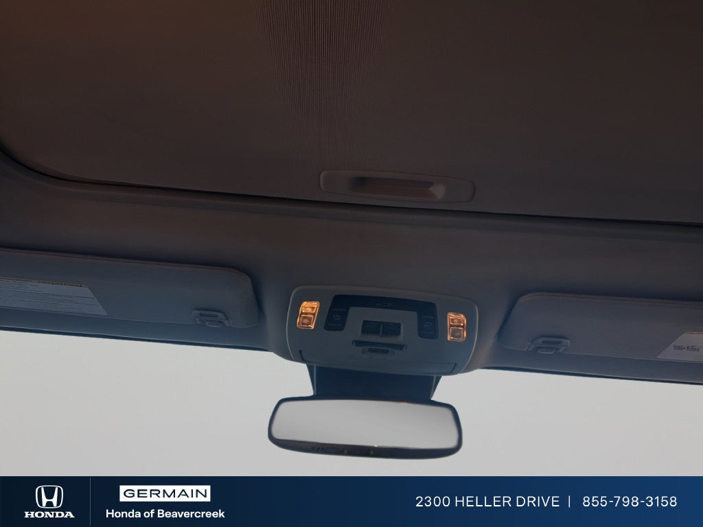2025 Toyota Sienna XLE 8 Passenger