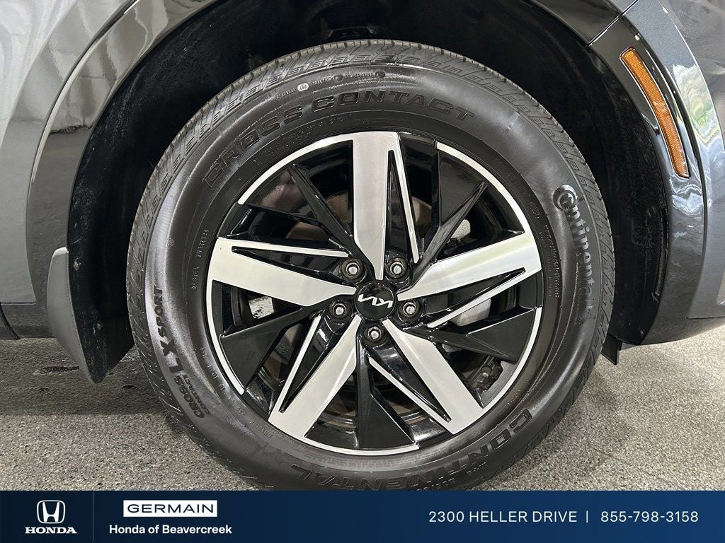 2023 Kia Sorento S