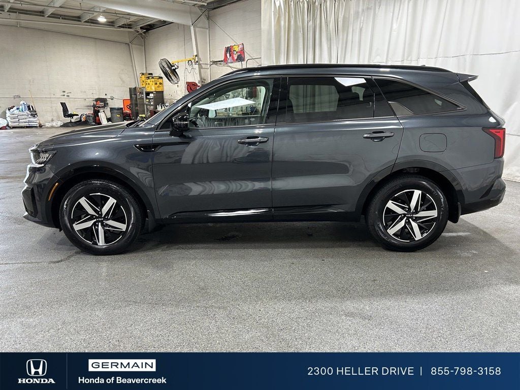 2023 Kia Sorento S