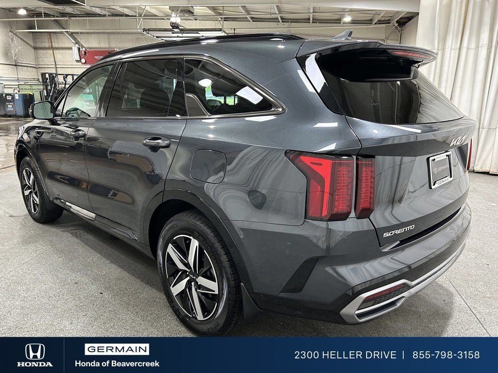 2023 Kia Sorento S