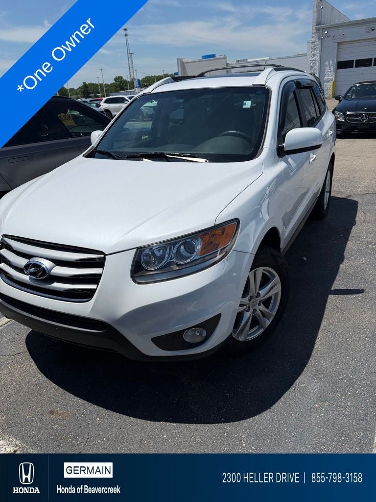2012 Hyundai Santa Fe's photo