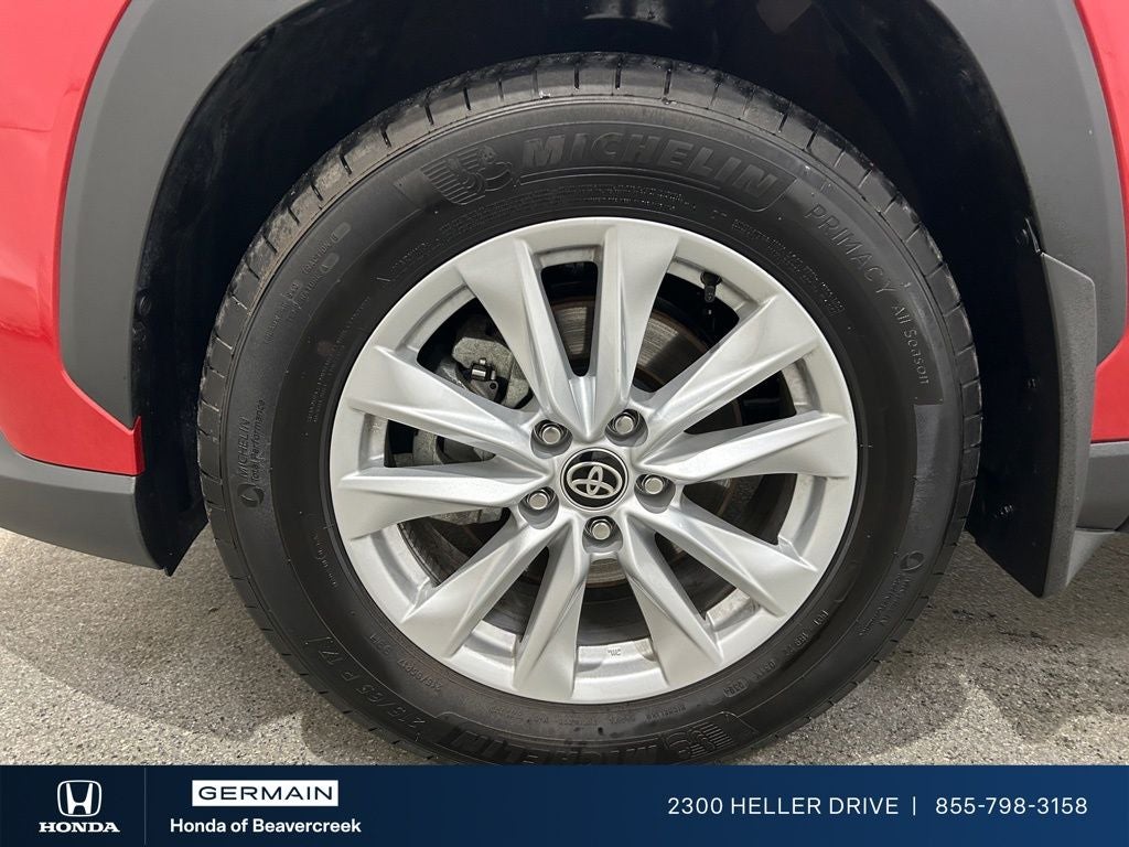 2024 Toyota Corolla Cross LE