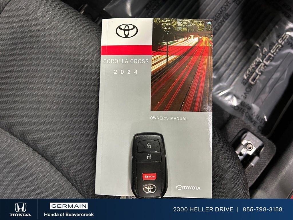 2024 Toyota Corolla Cross LE