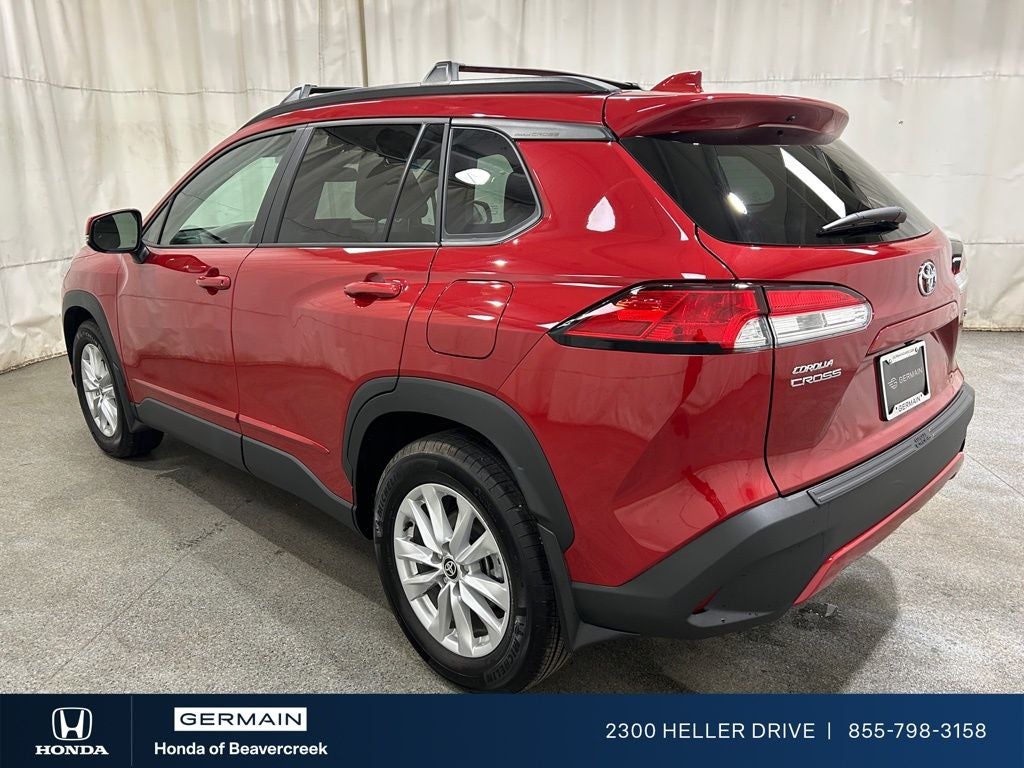 2024 Toyota Corolla Cross LE