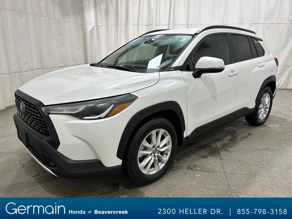 2023 Toyota Corolla Cross LE