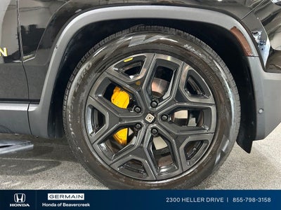 2023 Rivian R1S Adventure