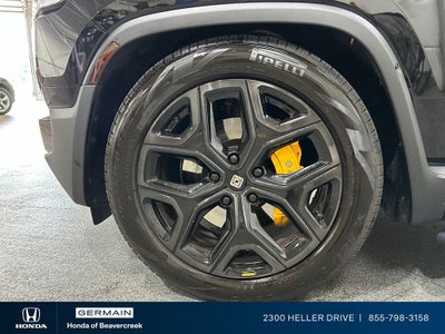 2023 Rivian R1S Adventure