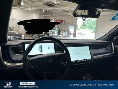 2023 Rivian R1S Adventure