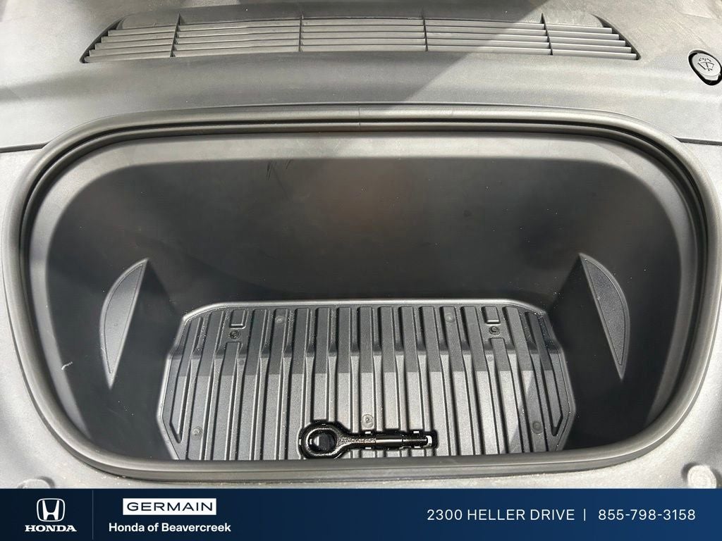 2024 Tesla Model Y Performance