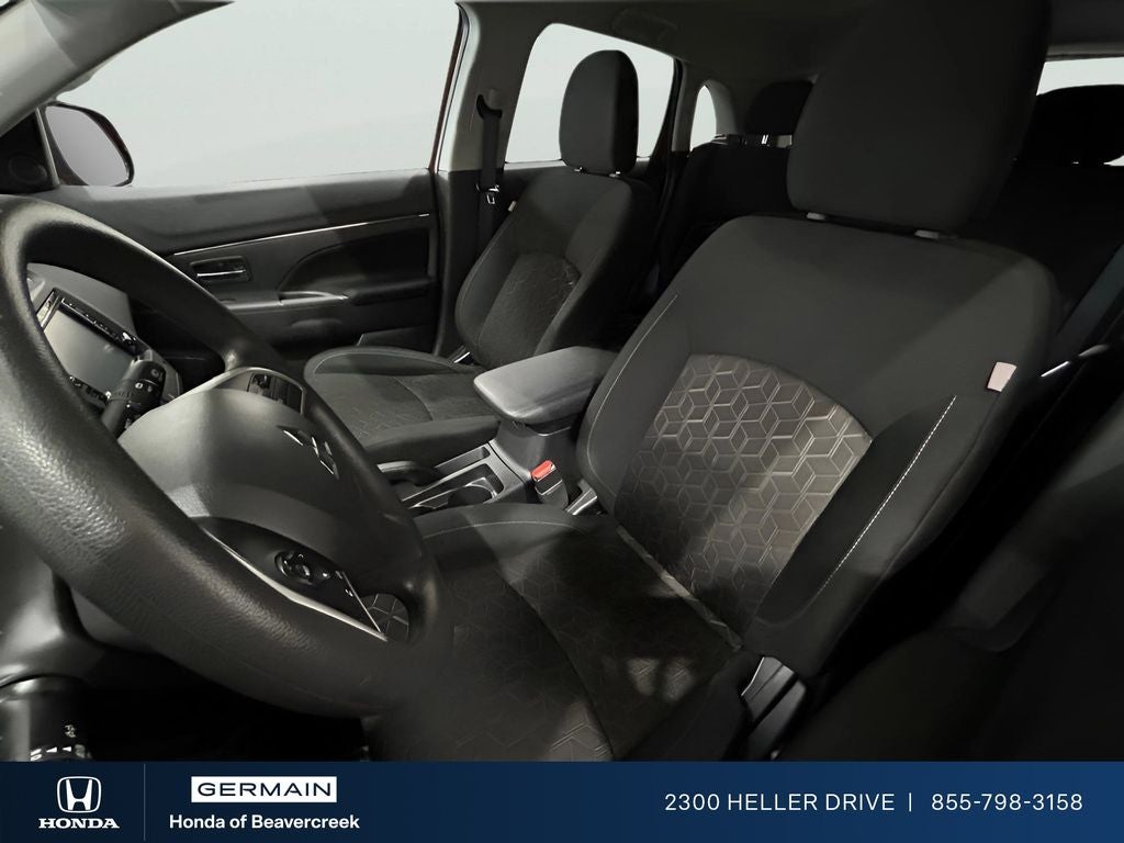 2024 Mitsubishi Outlander Sport S